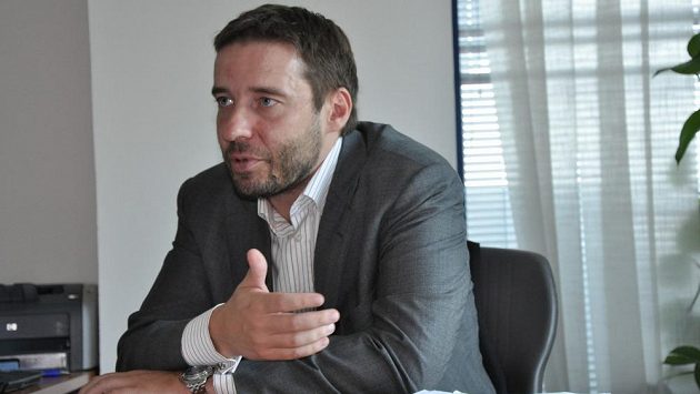 Předseda Ligové fotbalové asociace (LFA) Dušan Svoboda. Předseda Ligové fotbalové asociace (LFA) Dušan Svoboda.