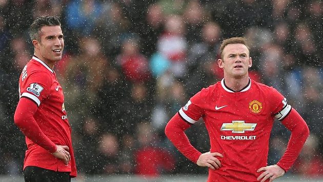 Útočníci Manchesteru United Robin van Persie (vlevo) a Wayne Rooney. Útočníci Manchesteru United Robin van Persie (vlevo) a Wayne Rooney.