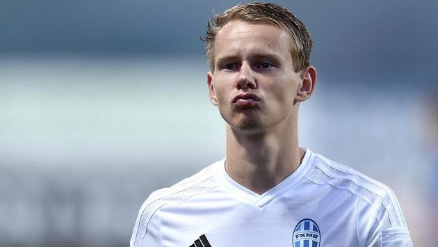 Mladoboleslavský útočník Jan Chramosta. Mladoboleslavský útočník Jan Chramosta.