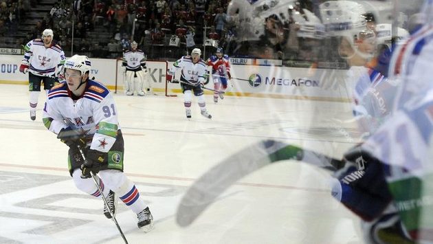 Dvěma góly a dvěma přihrávkami přispěl k vítězství Petrohradu Vladimir Tarasenko. Dvěma góly a dvěma přihrávkami přispěl k vítězství Petrohradu Vladimir Tarasenko.