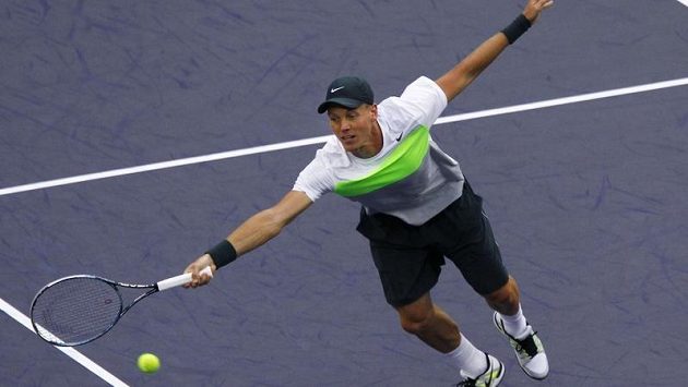 Tomáš Berdych v semifinále turnaje v Šanghaji podlehl Novaku Djokovičovi. Tomáš Berdych v semifinále turnaje v Šanghaji podlehl Novaku Djokovičovi.