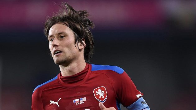 Kapitán české fotbalové reprezentace Tomáš Rosický během utkání s USA. Kapitán české fotbalové reprezentace Tomáš Rosický během utkání s USA.