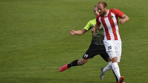 Zprava David Březina z Viktorie a David Píchal z Prostějova. Zprava David Březina z Viktorie a David Píchal z Prostějova.