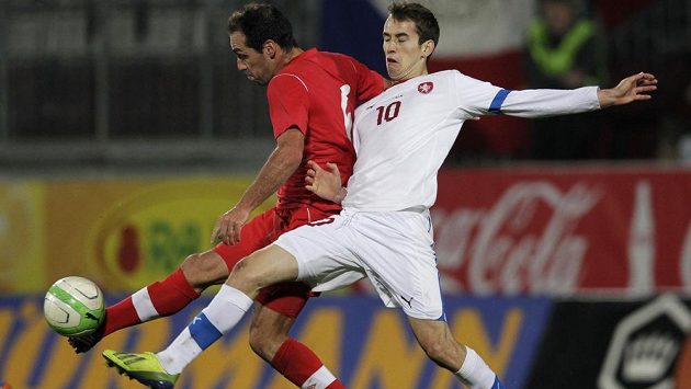 Tomáš Hořava (vpravo) v souboji s Kanaďanem Pedrem Pachecem. Tomáš Hořava (vpravo) v souboji s Kanaďanem Pedrem Pachecem.