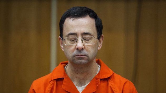 Bývalý reprezentační lékař Larry Nassar. Bývalý reprezentační lékař Larry Nassar.