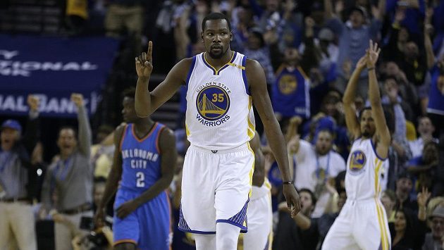 Kevin Durant zářil proti Oklahomě Kevin Durant zářil proti Oklahomě