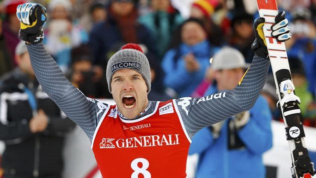 Christof Innerhofer se raduje z druhého místa v super-G v Kitzbühelu. Christof Innerhofer se raduje z druhého místa v super-G v Kitzbühelu.
