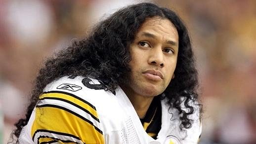 Troy Polamalu je považován za jednoho z nejlepších obránců v lize Troy Polamalu je považován za jednoho z nejlepších obránců v lize
