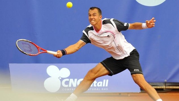 Lukáš Rosol na challengeru Prague Open. Lukáš Rosol na challengeru Prague Open.