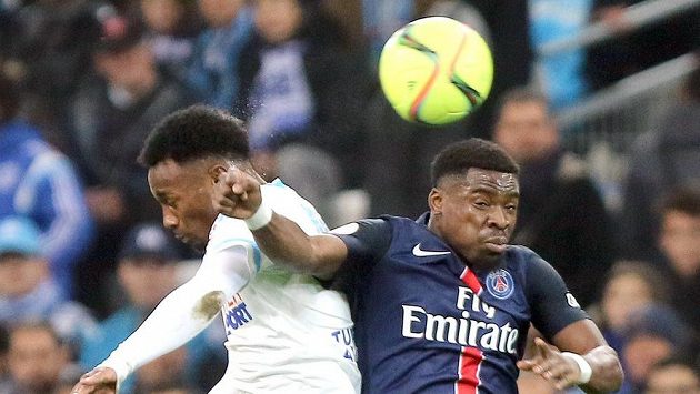 Serge Aurier (vpravo) na ilustračním snímku. Serge Aurier (vpravo) na ilustračním snímku.