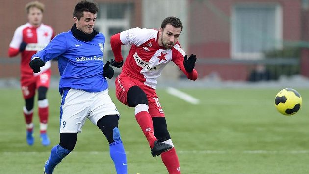 Josef Hušbauer ze Slavie a Ondřej Průcha z Vlašimi (vlevo). Josef Hušbauer ze Slavie a Ondřej Průcha z Vlašimi (vlevo).