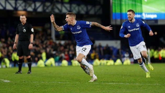 Lucas Digne se raduje z vyrovnávací branky Lucas Digne se raduje z vyrovnávací branky