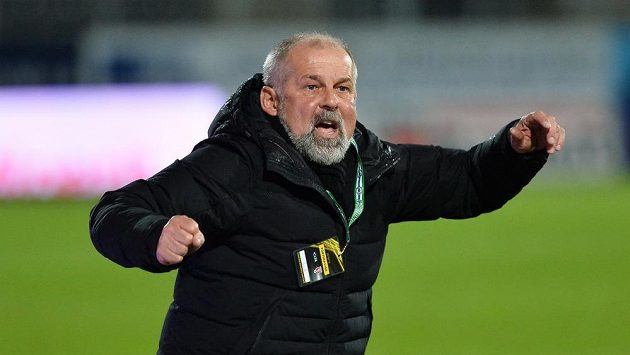 Trenér Jablonce Petr Rada. Trenér Jablonce Petr Rada.