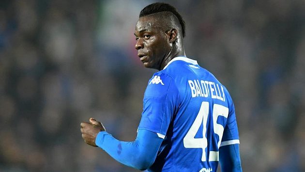 Hvězda fotbalové Brescia Mario Balotelli. Hvězda fotbalové Brescia Mario Balotelli.
