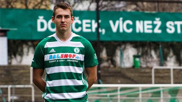 Kádr fotbalistů Bohemians 1905 rozšířil záložník Roman Květ. Kádr fotbalistů Bohemians 1905 rozšířil záložník Roman Květ.