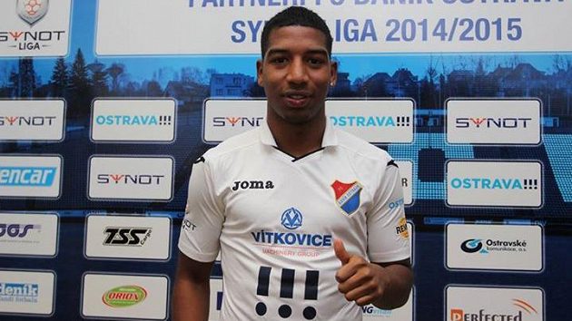 Kolumbijec Victor Zapata je zajímavou posilou Baníku. Kolumbijec Victor Zapata je zajímavou posilou Baníku.