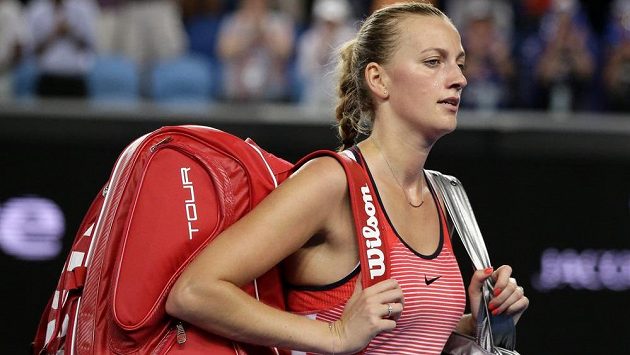 Petra Kvitová se s Australian Open loučí nečekaně brzy, už ve 2. kole. Petra Kvitová se s Australian Open loučí nečekaně brzy, už ve 2. kole.