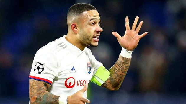 Kapitán Lyonu Memphise Depay si už v této sezoně nezahraje. Kapitán Lyonu Memphise Depay si už v této sezoně nezahraje.