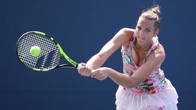 Kristýna Plíškova při utkání prvního kola US Open s Japonkou Misou Egučiovou. Kristýna Plíškova při utkání prvního kola US Open s Japonkou Misou Egučiovou.
