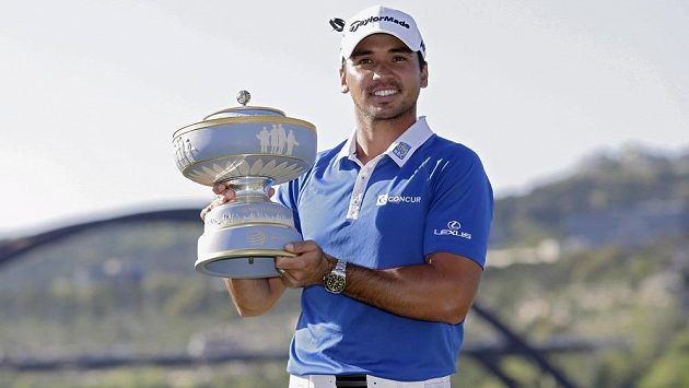 Australan Jason Day se raduje z úspěchu v Austinu. Australan Jason Day se raduje z úspěchu v Austinu.