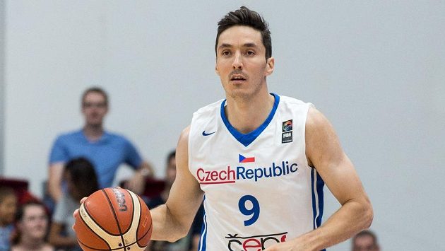 Český rozehrávač Jiří Welsch v dobách aktivní kariéry. Český rozehrávač Jiří Welsch v dobách aktivní kariéry.