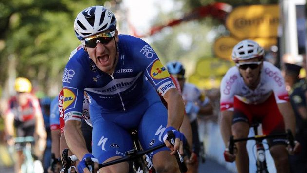Elia Viviani vyhrál čtvrtou etapu Tour de France. Elia Viviani vyhrál čtvrtou etapu Tour de France.