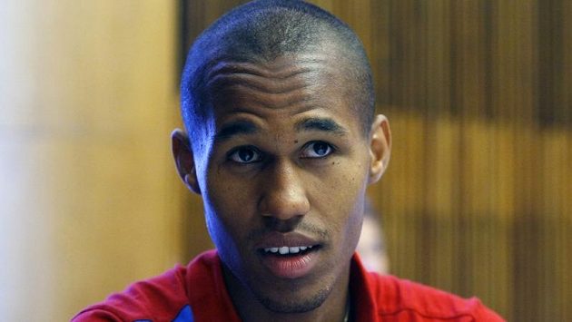 Fotbalový obránce Theodor Gebre Selassie. Fotbalový obránce Theodor Gebre Selassie.