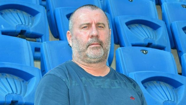 Novým sportovním ředitelem fotbalové Mladé Boleslavi je Josef Jinoch. Novým sportovním ředitelem fotbalové Mladé Boleslavi je Josef Jinoch.