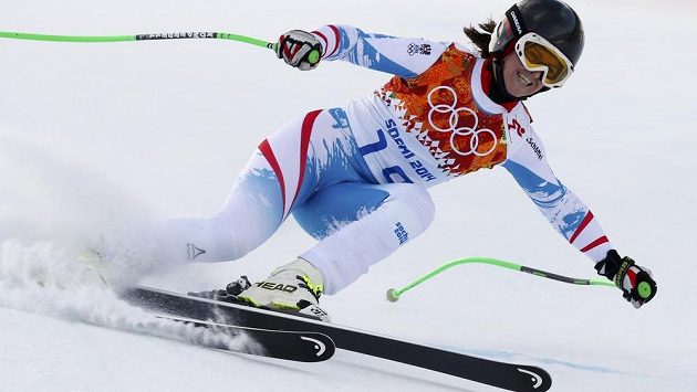 Elisabeth Görglová na trati ženského sjezdu. Elisabeth Görglová na trati ženského sjezdu.
