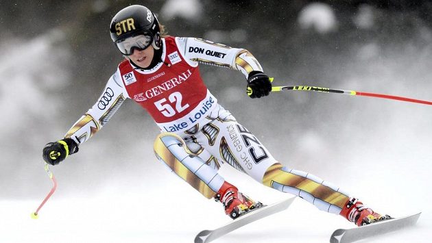 Ester Ledecká na trati sjezdu v Lake Louise. Ester Ledecká na trati sjezdu v Lake Louise.