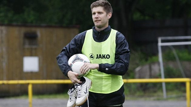 Radek Hochmeister na tréninku fotbalistů Hradce Králové před posledním utkáním ročníku 2012/13 s Viktorií Plzeň. Radek Hochmeister na tréninku fotbalistů Hradce Králové před posledním utkáním ročníku 2012/13 s Viktorií Plzeň.