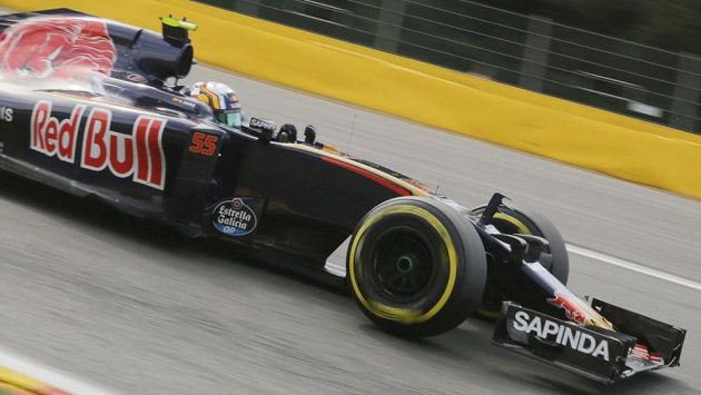 Nizozemský mladík Max Verstappen byl nejrychlejším pilotem úvodního tréninkového dne před Velkou cenou Belgie formule 1. Nizozemský mladík Max Verstappen byl nejrychlejším pilotem úvodního tréninkového dne před Velkou cenou Belgie formule 1.