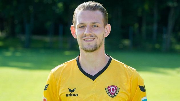 Německý obránce Marc Wachs. Německý obránce Marc Wachs.