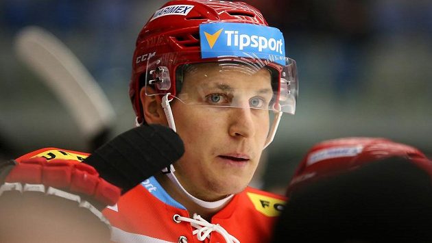 Tomáš Mertl znovu v dresu týmu z Hradce Králové. Tomáš Mertl znovu v dresu týmu z Hradce Králové.
