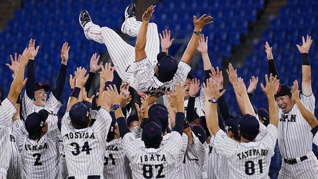 Japonští baseballisté získali poprvé v historii olympijské zlato. Japonští baseballisté získali poprvé v historii olympijské zlato.