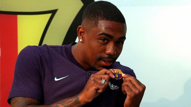 Fotbalová Barcelona získala do svých služeb brazilského záložníka Malcoma. Fotbalová Barcelona získala do svých služeb brazilského záložníka Malcoma.