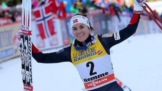 Vedoucí žena Světového poháru Heidi Wengová. Vedoucí žena Světového poháru Heidi Wengová.