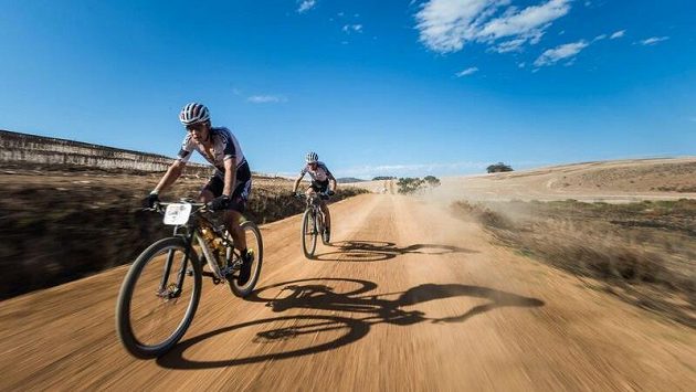 Jaroslav Kulhavý na archivním snímku ze závodu Cape Epic 2017. Jaroslav Kulhavý na archivním snímku ze závodu Cape Epic 2017.