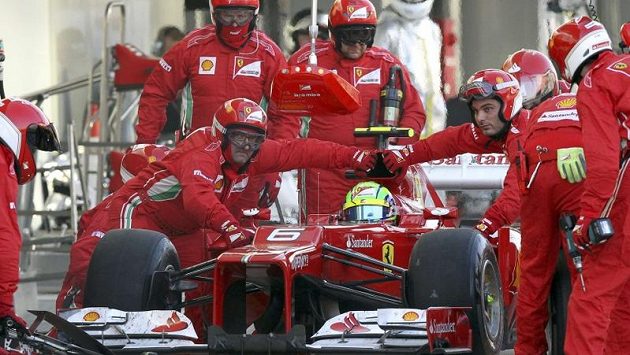 Felipe Massa zůstává ve Ferrari Felipe Massa zůstává ve Ferrari