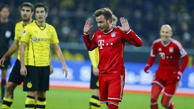 Mario Götze se omlouvá fanouškům za svou trefu. Mario Götze se omlouvá fanouškům za svou trefu.