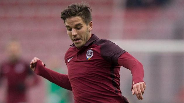 Fotbalista Aleš Čermák, hrající za Spartu. Fotbalista Aleš Čermák, hrající za Spartu.