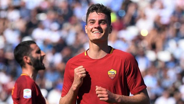 Útočník AS Řím Patrik Schick slaví gól proti SPALu. Útočník AS Řím Patrik Schick slaví gól proti SPALu.