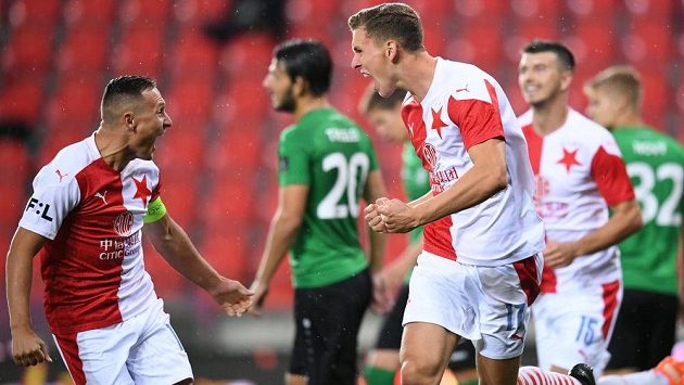 Slávistický záložník Lukáš Provod oslavuje svůj gól proti Příbrami. Slávistický záložník Lukáš Provod oslavuje svůj gól proti Příbrami.