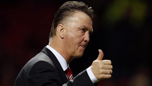 Manažer Manchesteru United Louis Van Gaal po vítězství nad Cambridge. Manažer Manchesteru United Louis Van Gaal po vítězství nad Cambridge.