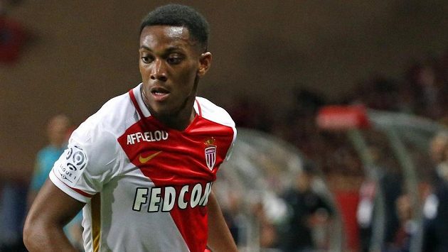 Anthony Martial mění dres Monaka za Manchester United. Anthony Martial mění dres Monaka za Manchester United.
