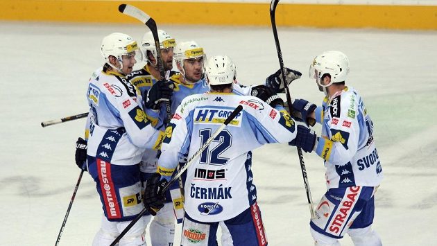 Hokejisté Komety Brno se budou na novou extraligovou sezónu připravovat v European Trophy. Hokejisté Komety Brno se budou na novou extraligovou sezónu připravovat v European Trophy.
