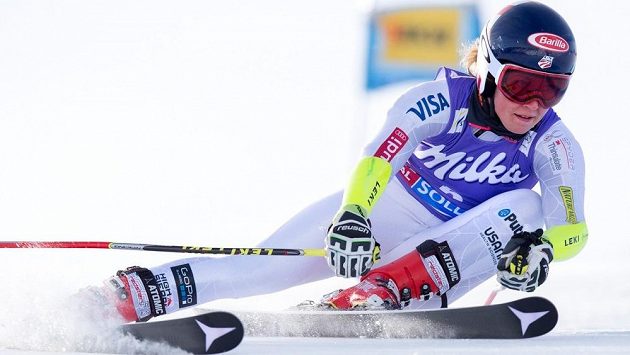 Američanka Mikaela Shiffrinová se po zranění chystá na návrat do Světového poháru. Američanka Mikaela Shiffrinová se po zranění chystá na návrat do Světového poháru.