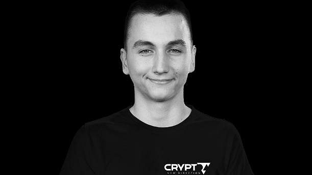 Český FIFA hráč Matěj "Miki" Mikan je někdejší šampion FIFA COOL ligy, proklestí si cestu do play off z těžké skupiny D? Zdroj: www.cryptova.cz Český FIFA hráč Matěj "Miki" Mikan je někdejší šampion FIFA COOL ligy, proklestí si cestu do play off z těžké skupiny D? Zdroj: www.cryptova.cz