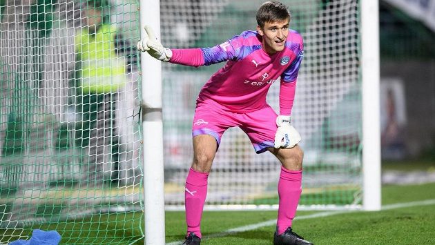 Brankář Slovácka Matouš Trmal během utkání v Ďolíčku. Brankář Slovácka Matouš Trmal během utkání v Ďolíčku.