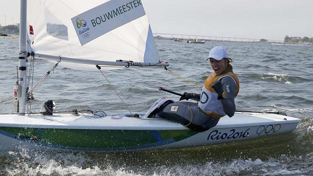Nizozemka Marit Bouwmeesterová vyhrála na olympiádě v Riu jachtařskou disciplínu Laser Radial Nizozemka Marit Bouwmeesterová vyhrála na olympiádě v Riu jachtařskou disciplínu Laser Radial